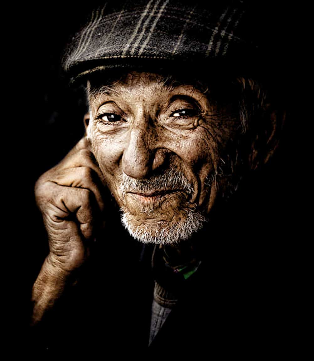 Portrait of senior man in hat